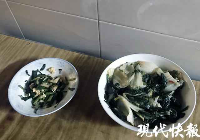 48�����������������:��Ϊһ��С��Ϻ����190��Ԫ